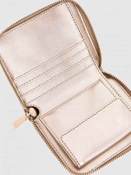 Coin Walle Woman Guess