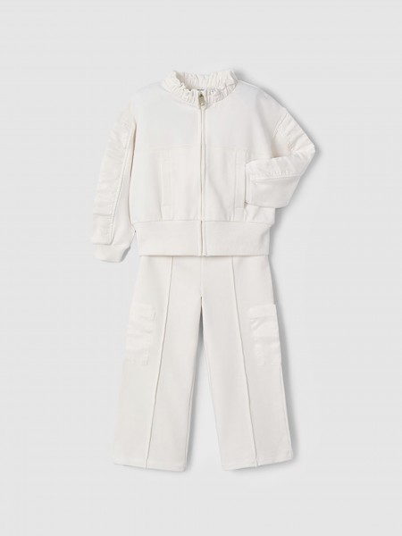 Chandal Nia Crema Mayoral