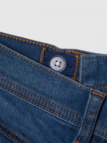 Calas Menino Name It