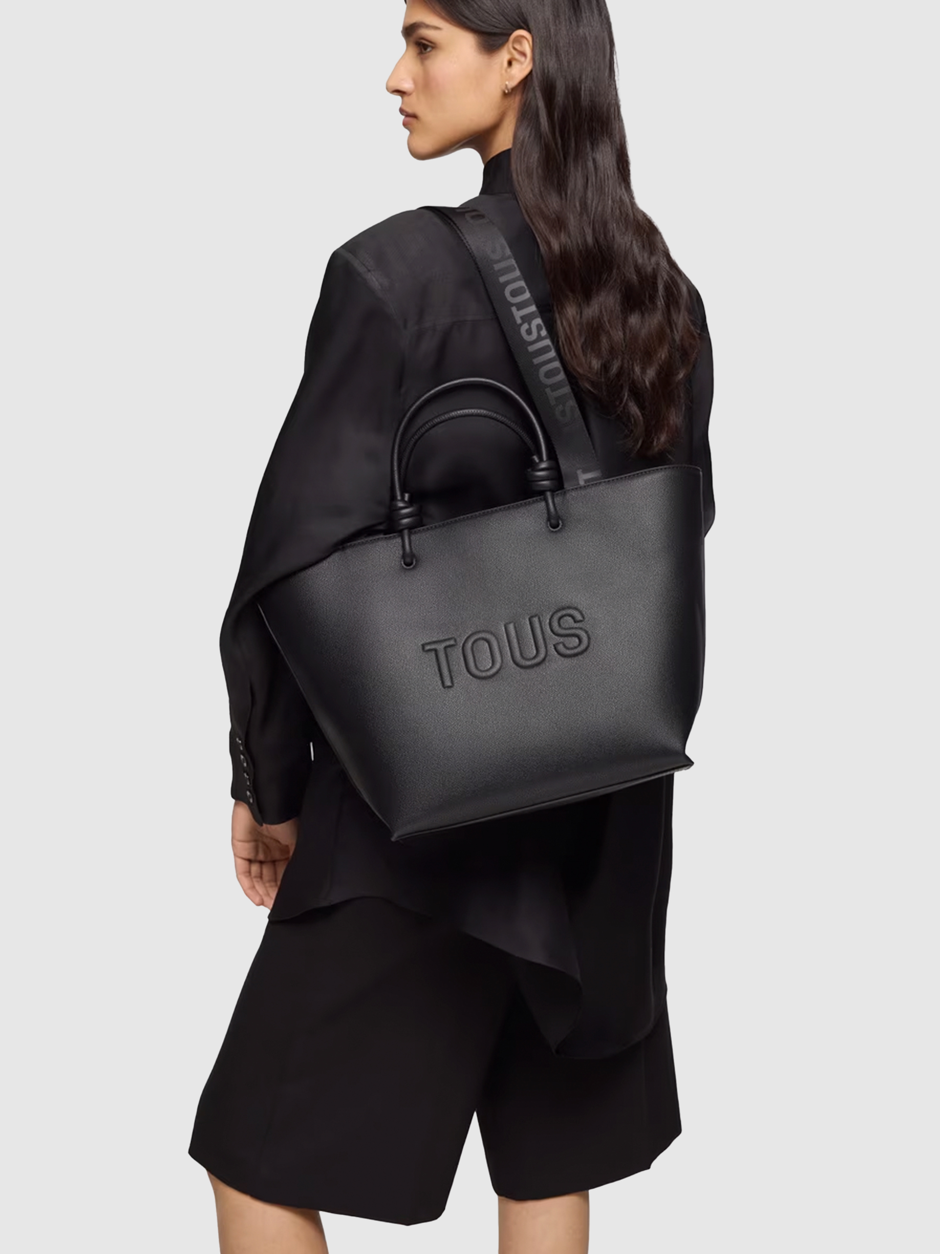 Shoppers Woman Tous