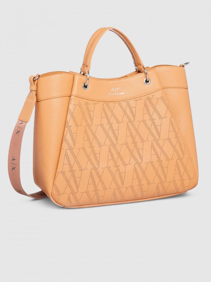 Shoppers Woman Armani Exchange