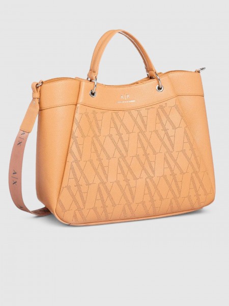 Shoppers Woman Armani Exchange