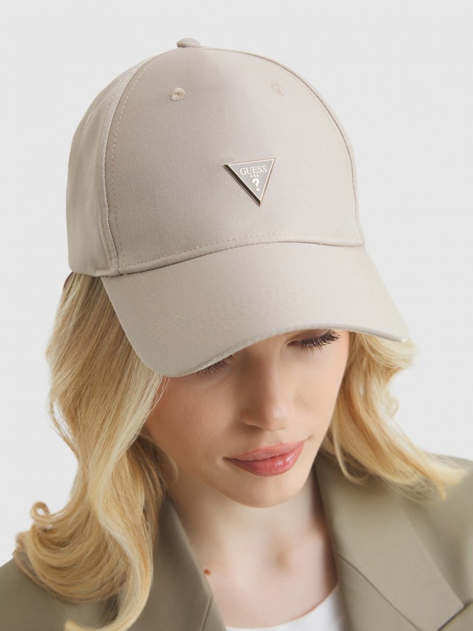 Caps Woman Guess