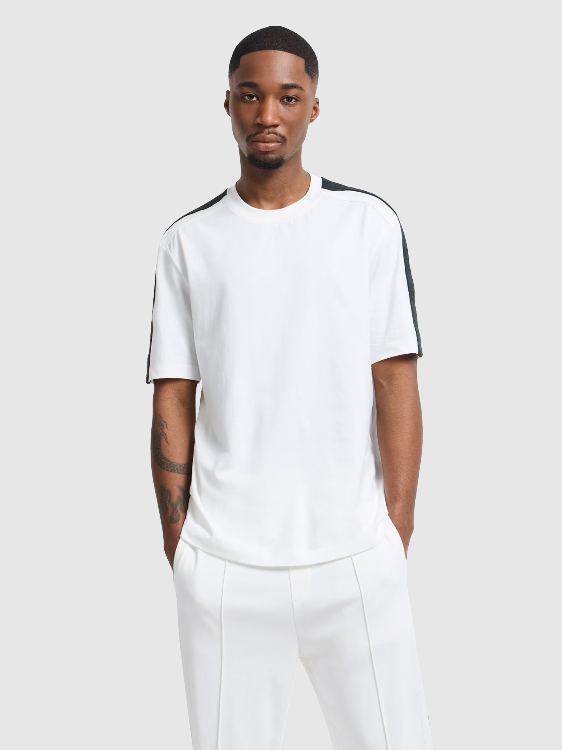 T-Shirt Homem T-Shirt Armani Exchange