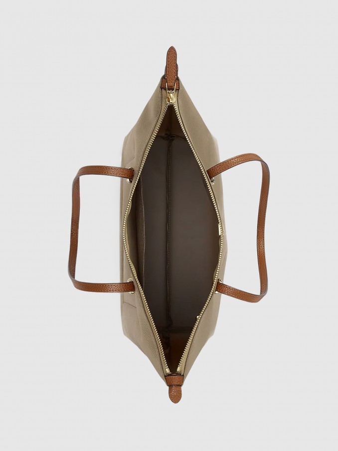 Shoppers Woman Polo Ralph Lauren