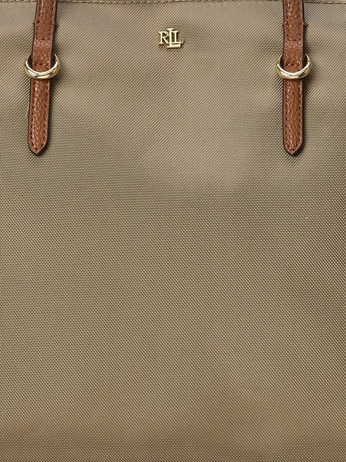 Shoppers Woman Polo Ralph Lauren