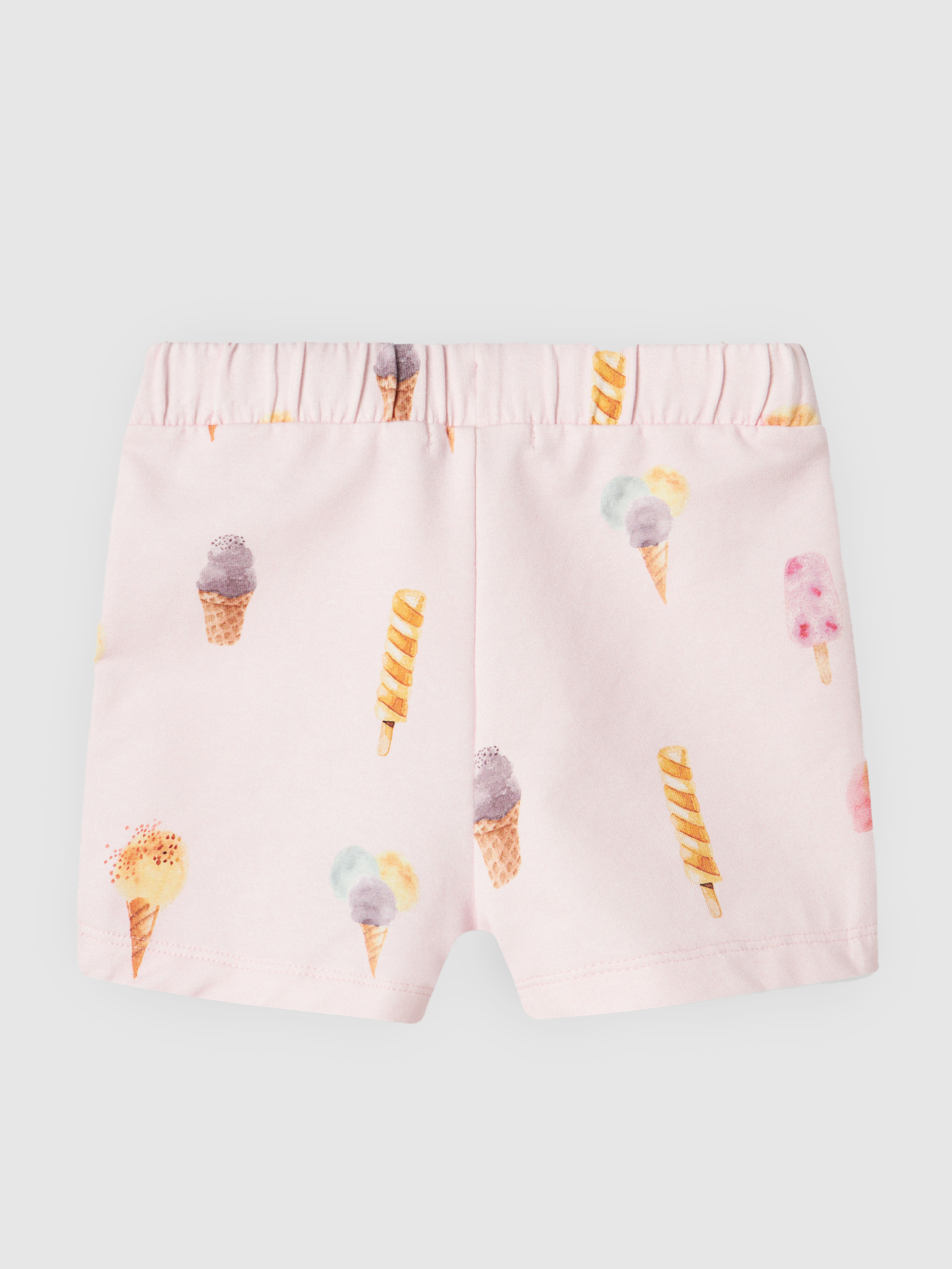 Shorts Girl Name It