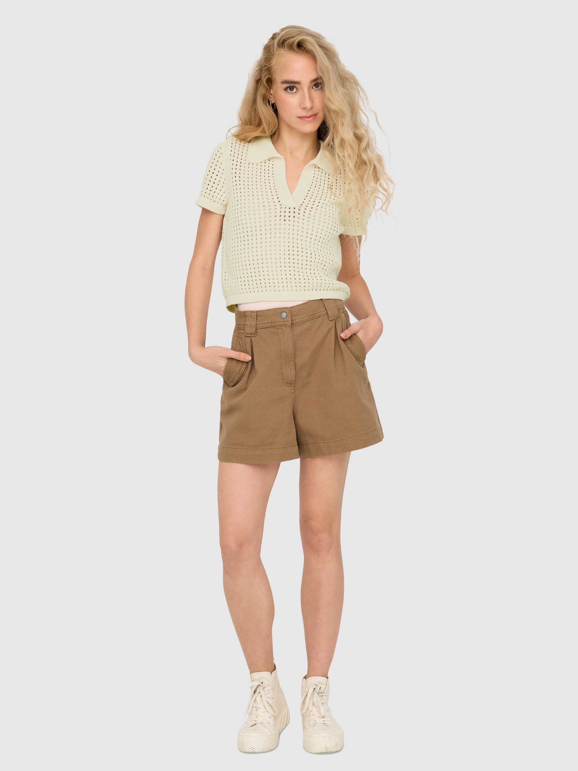 Blouse Woman Only
