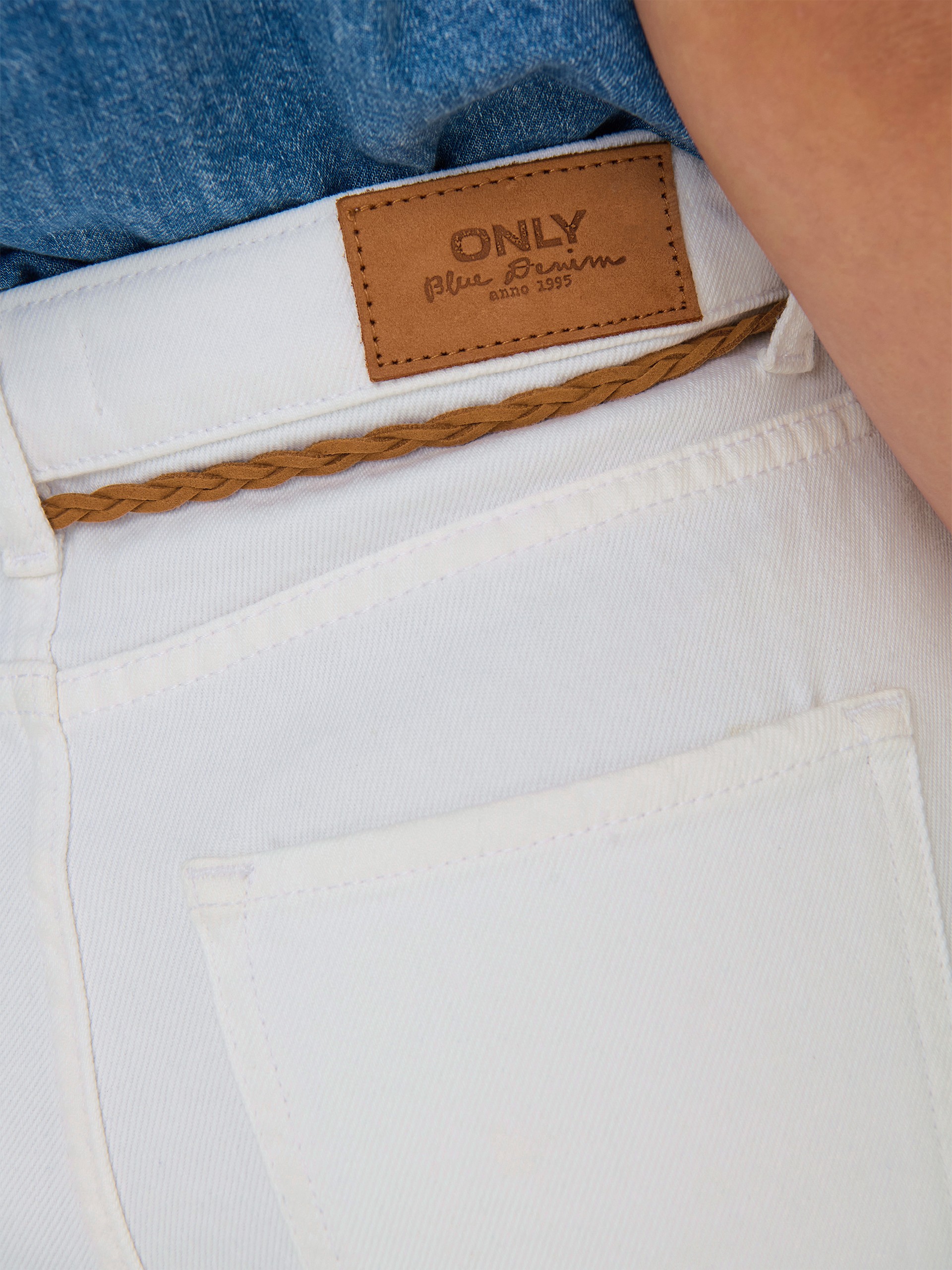 Pantalones Cortos Mujer Only