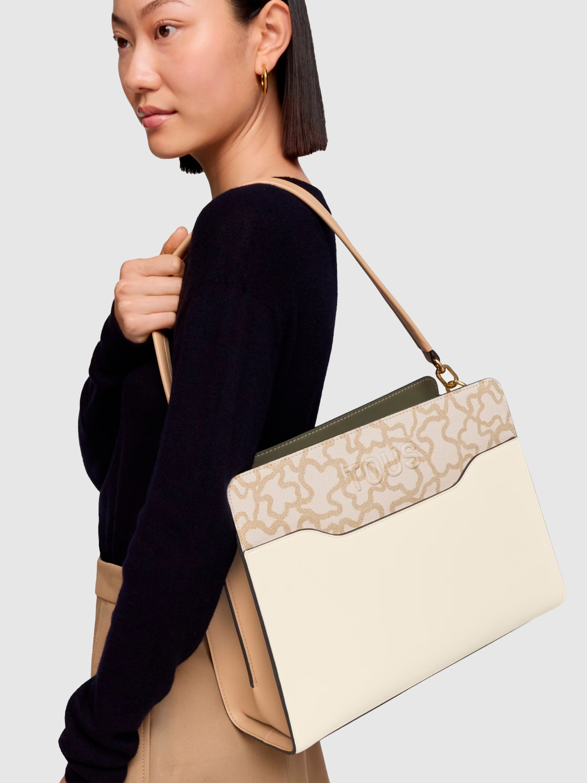 Shoppers Woman Cream Tous