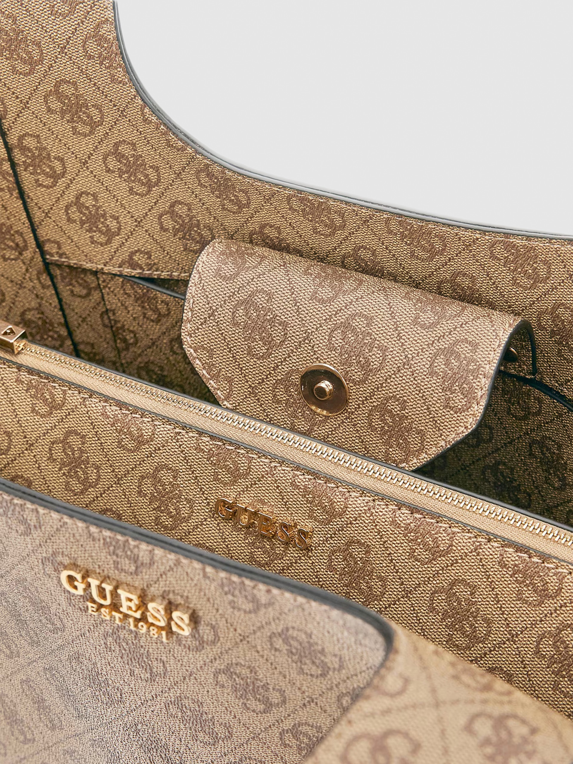 Bolsos de Mano Mujer Beige Guess