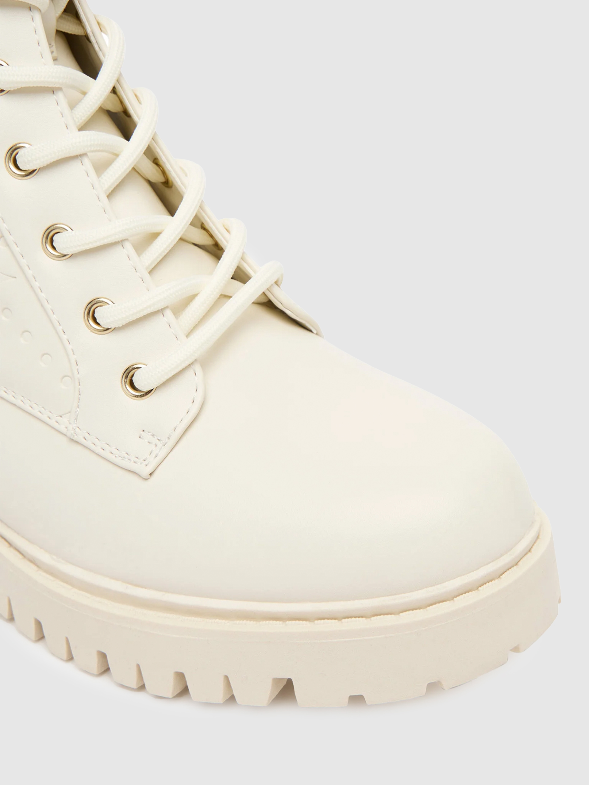 Boots Woman White Guess