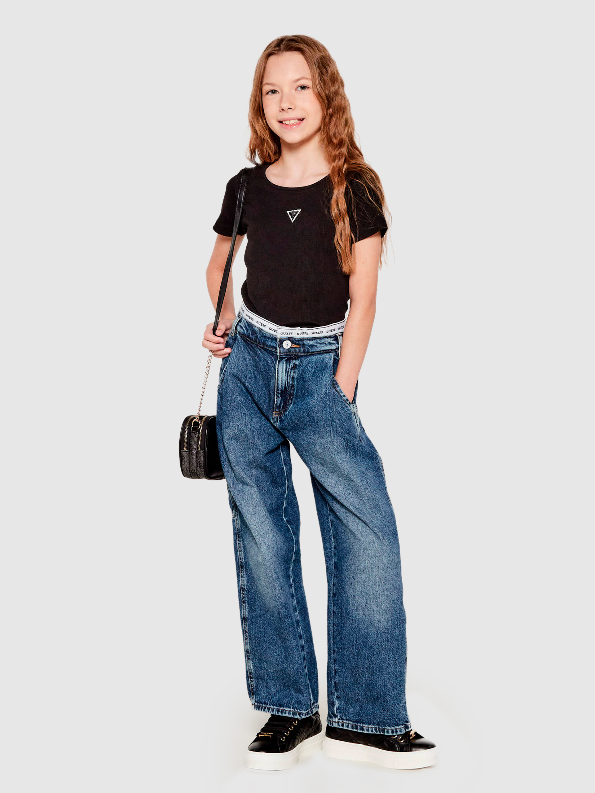 Camiseta Niña Negro Guess