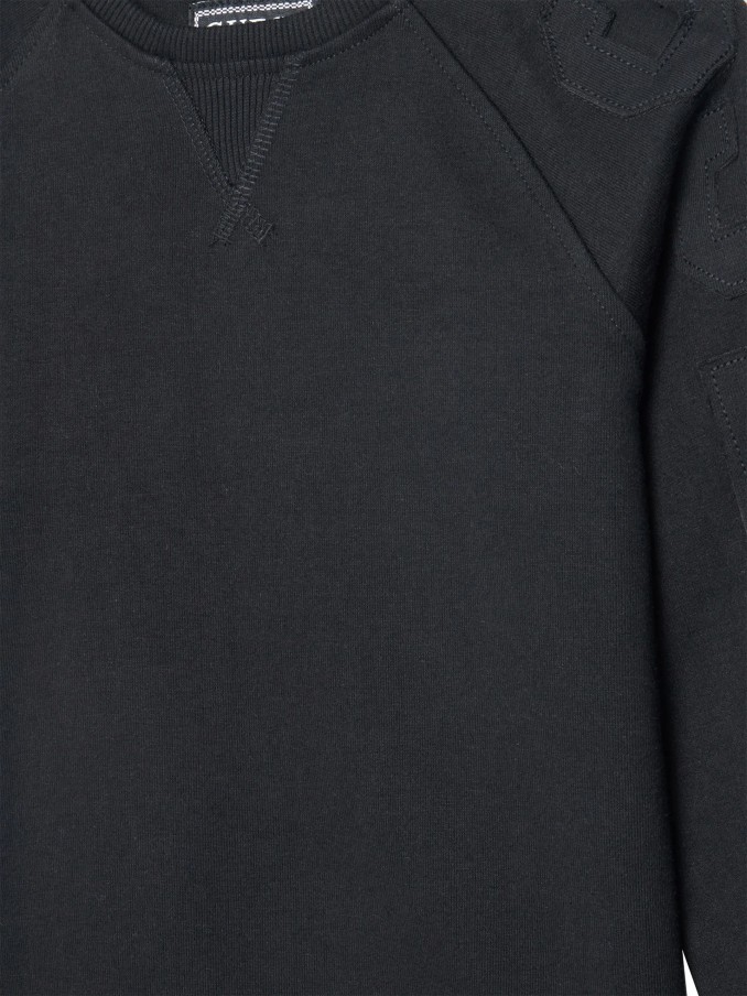 Jumper Boy Black Guess