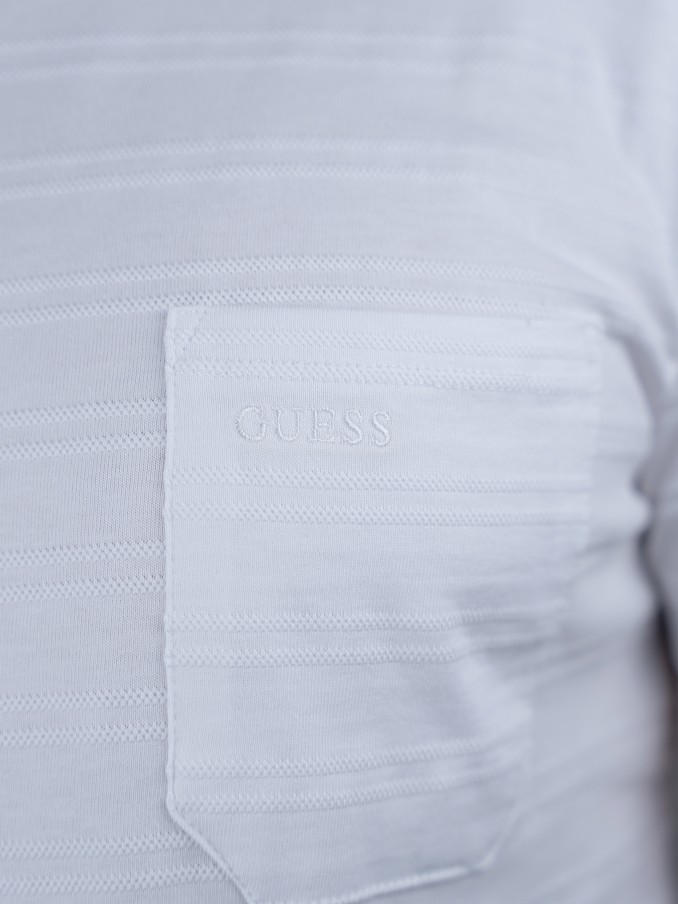 Camiseta Hombre Guess