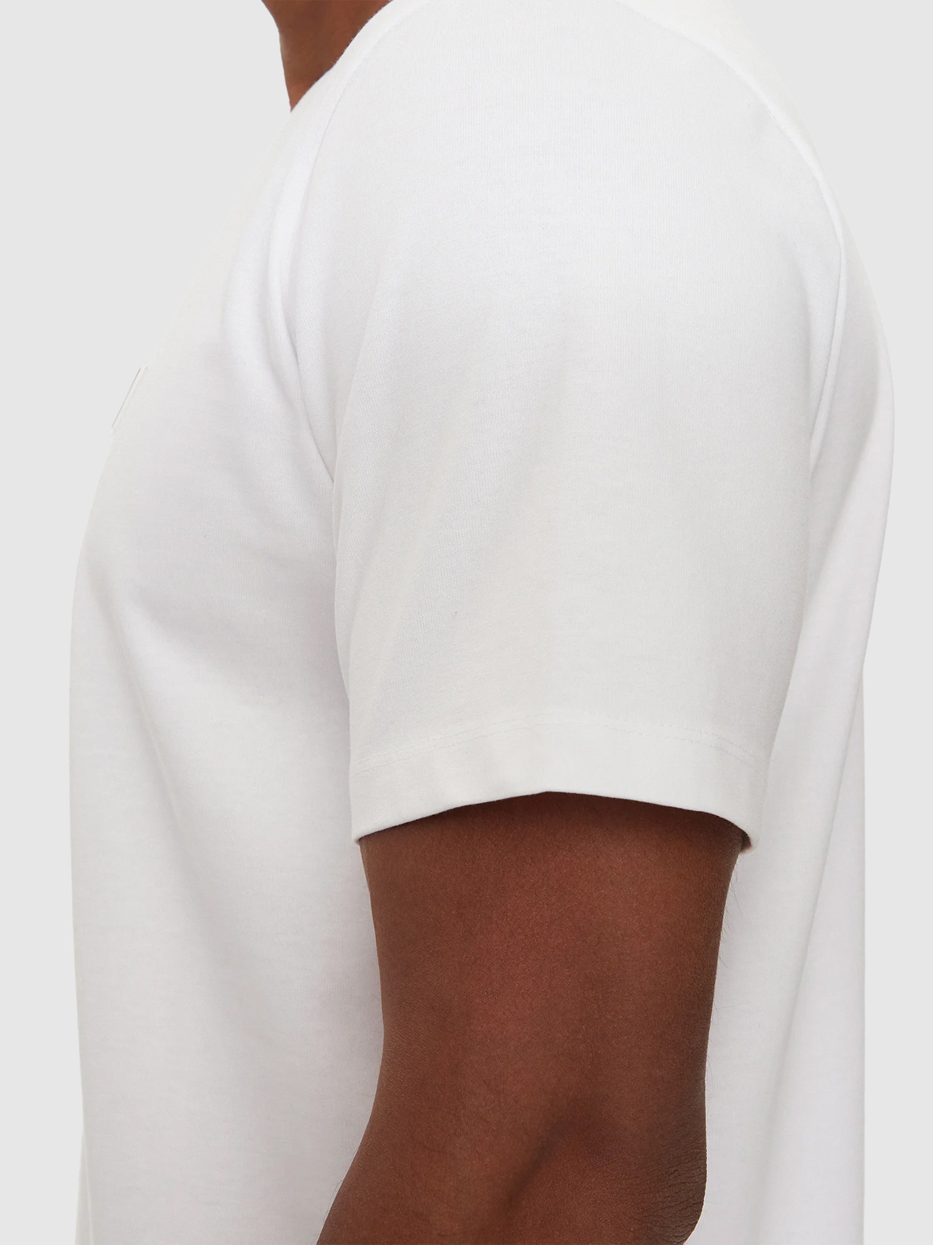 Camiseta Hombre Guess