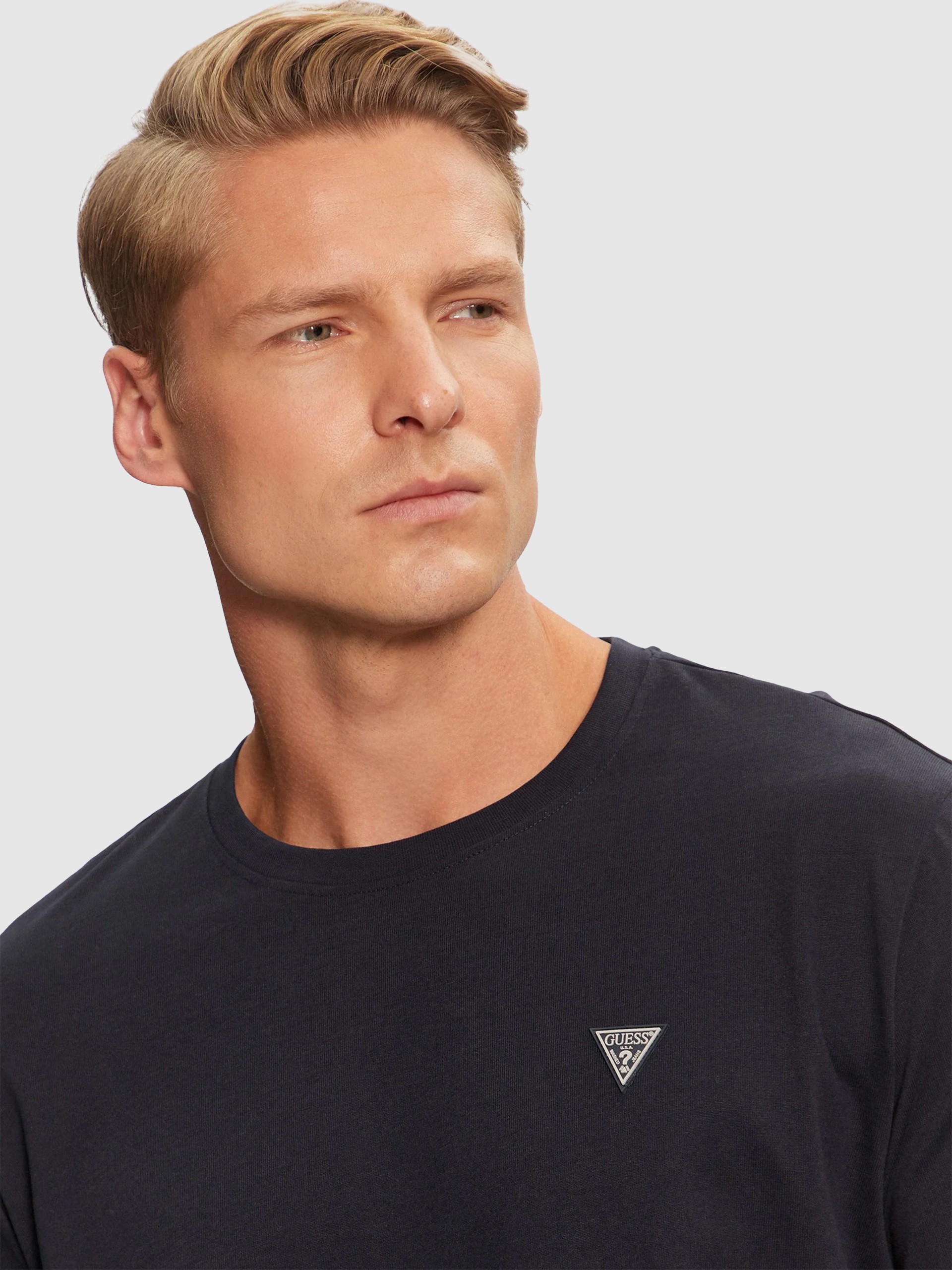 Camiseta Hombre Guess