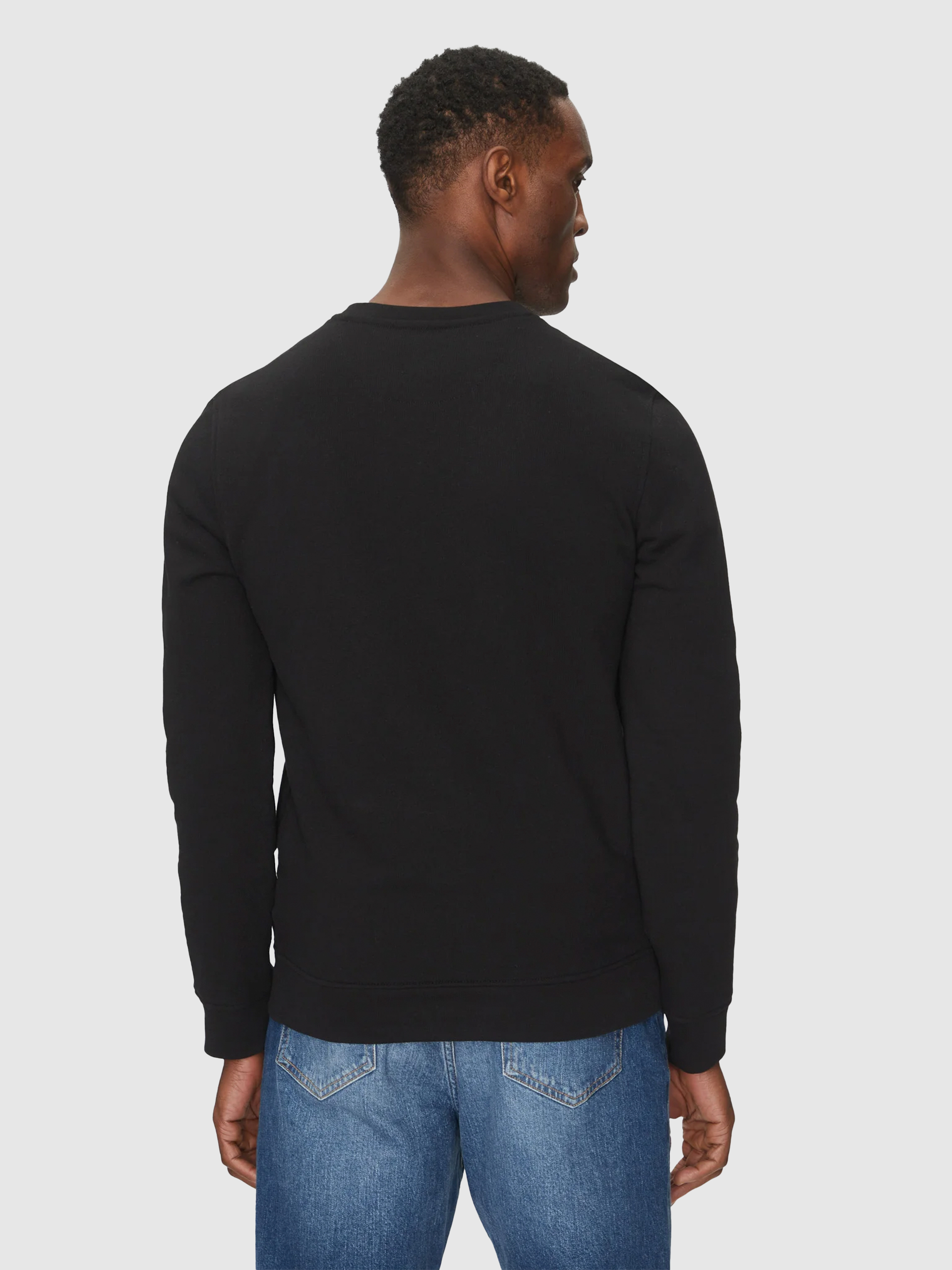 Jumper Man Black Guess