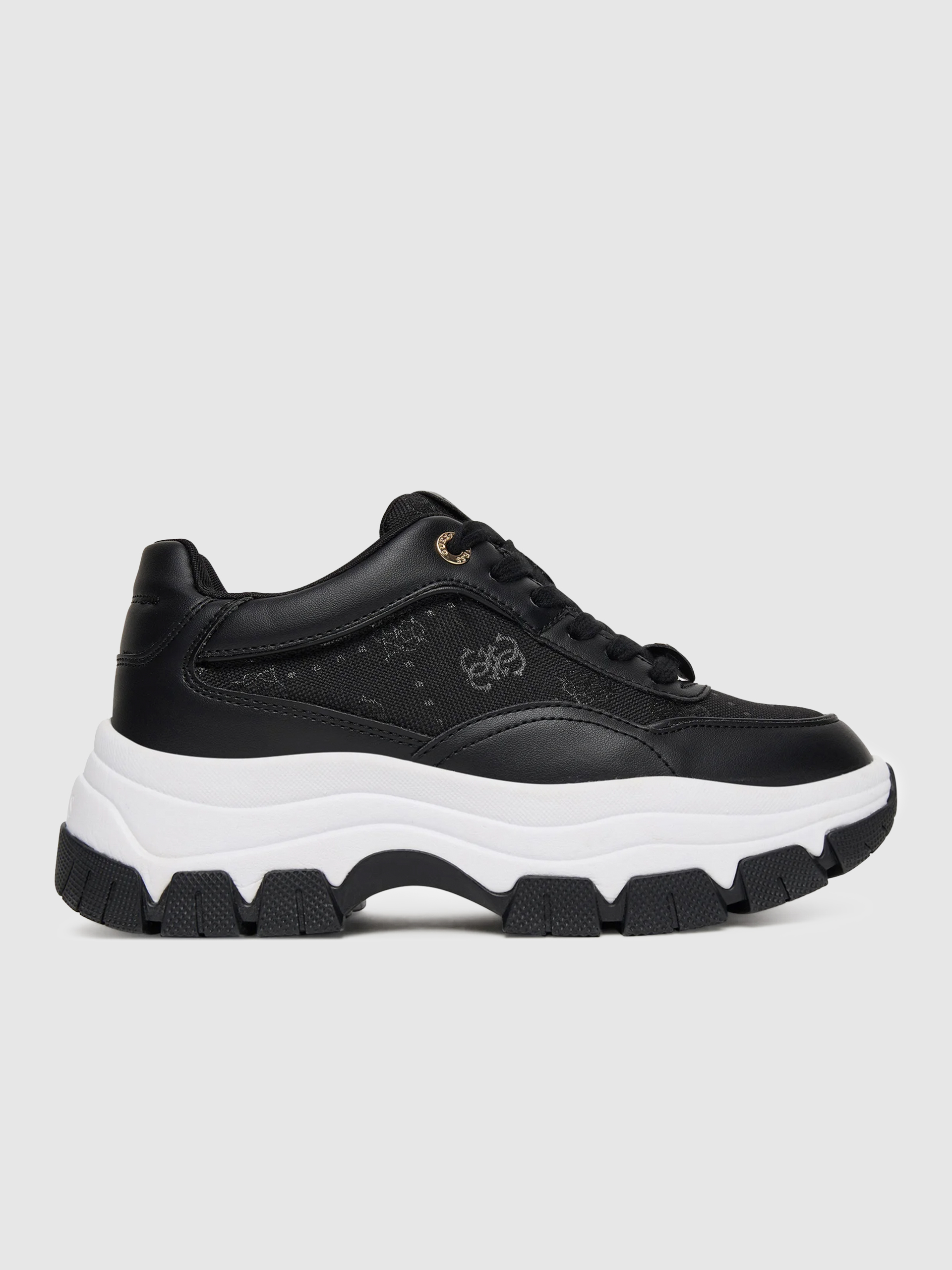 Sneakers Woman Black Guess