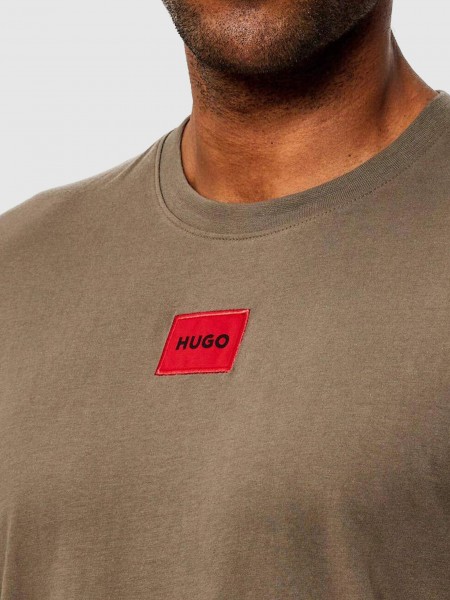 T-Shirt Homem Hugo