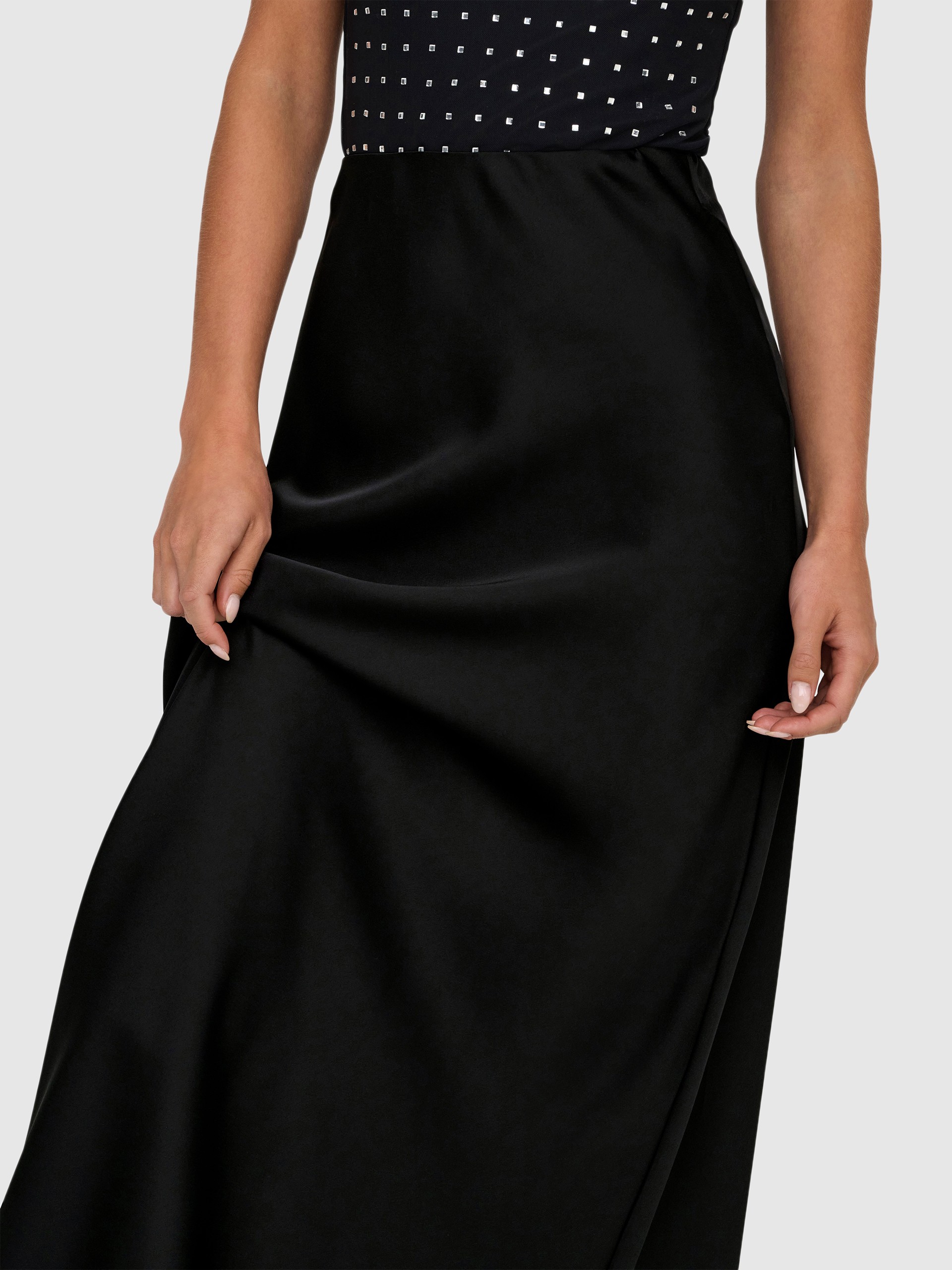 Skirt Woman Only