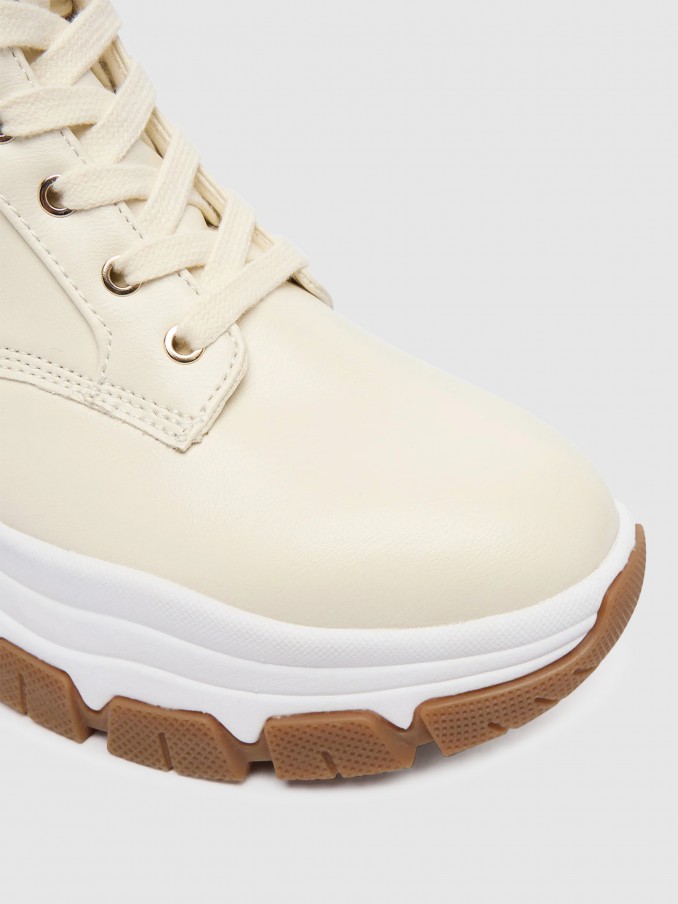 Boots Woman Beige Guess