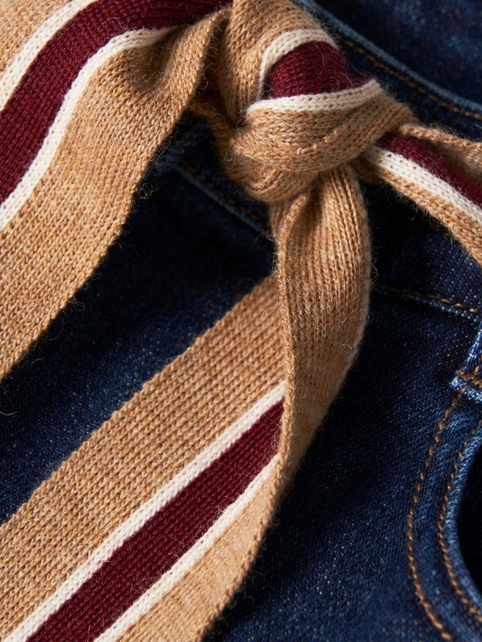 Pants Woman Dark Jeans Lion Of Porches