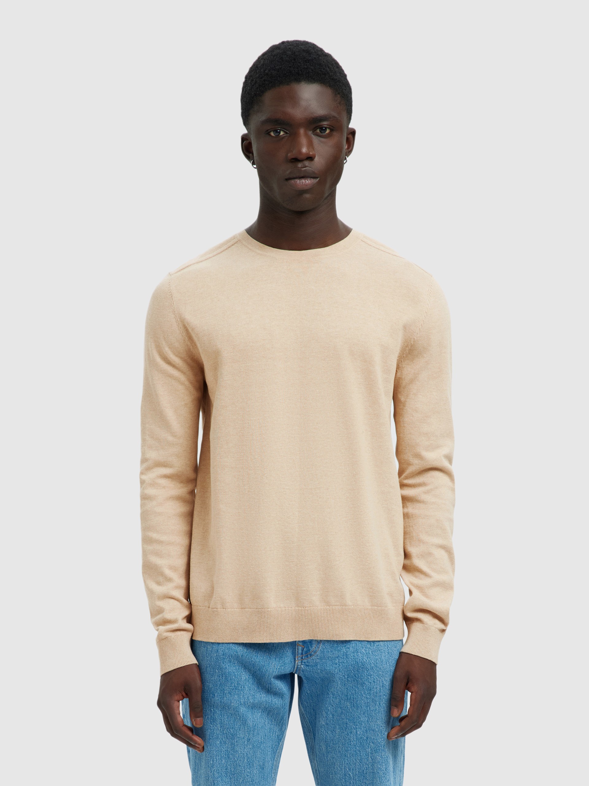 Knitwear Man Selected