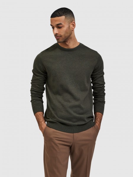 Knitwear Man Selected