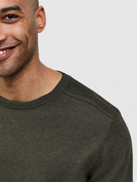 Knitwear Man Selected