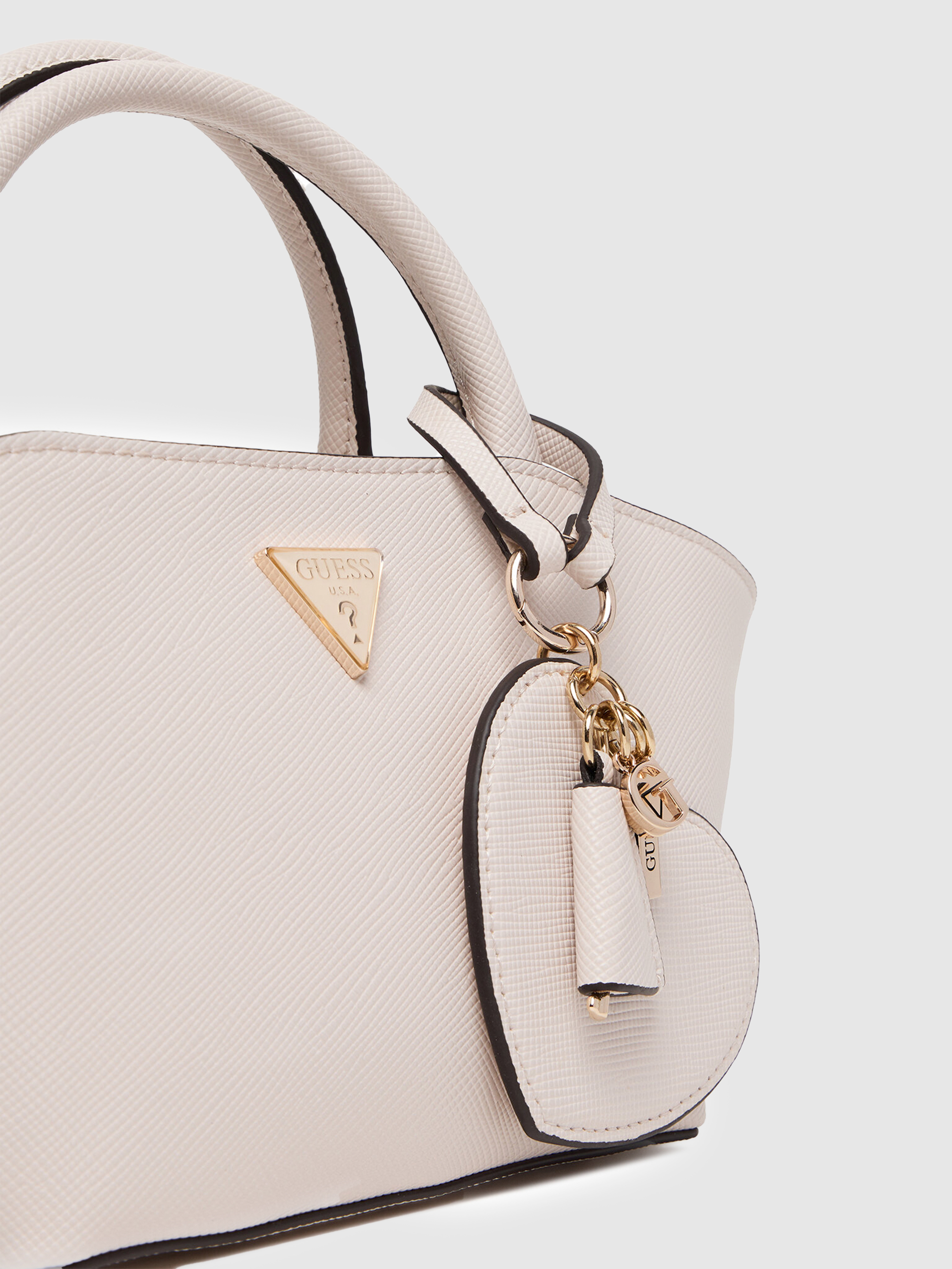 Shoppers Woman Cream Guess