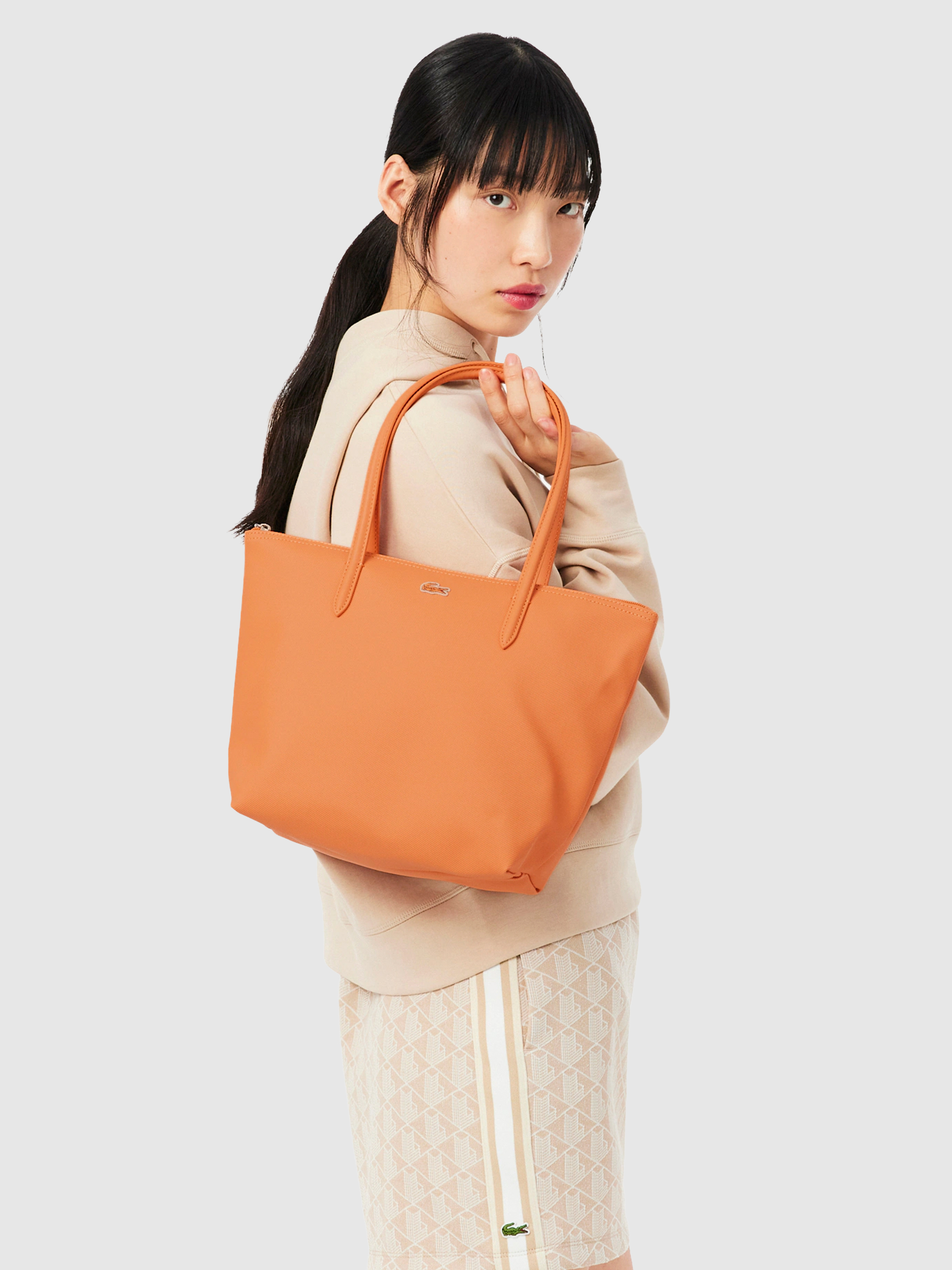 Shoppers Woman Orange Lacoste