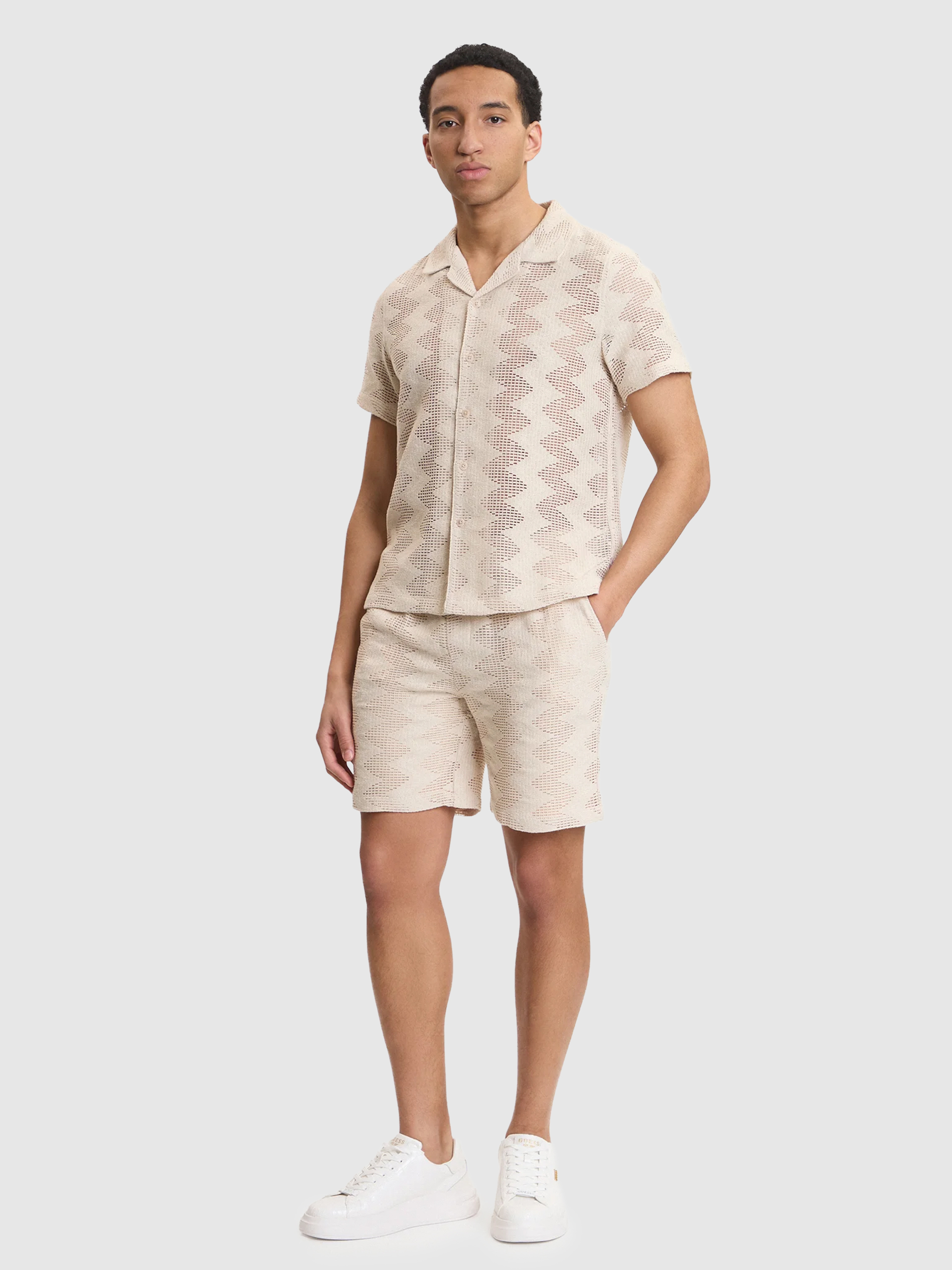 Pantalones Cortos Hombre Crema Guess