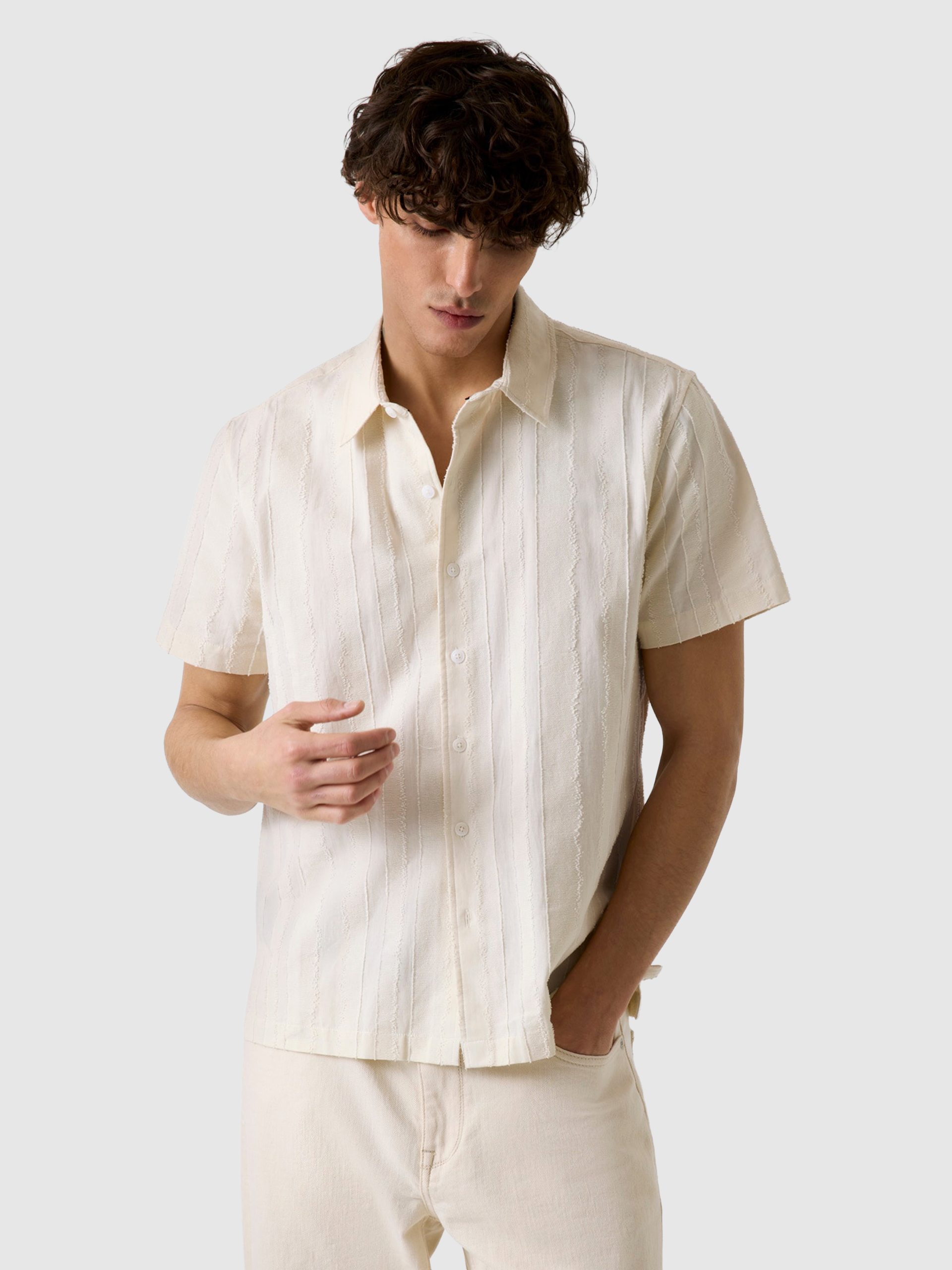 Camisa Hombre Crema Guess
