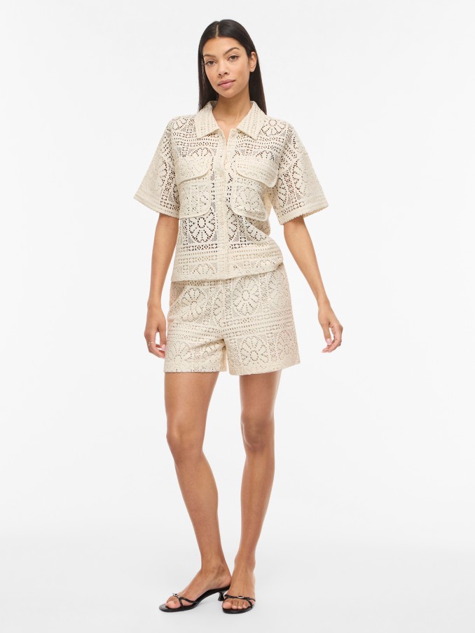 Pantalones Cortos Mujer Crema Vila
