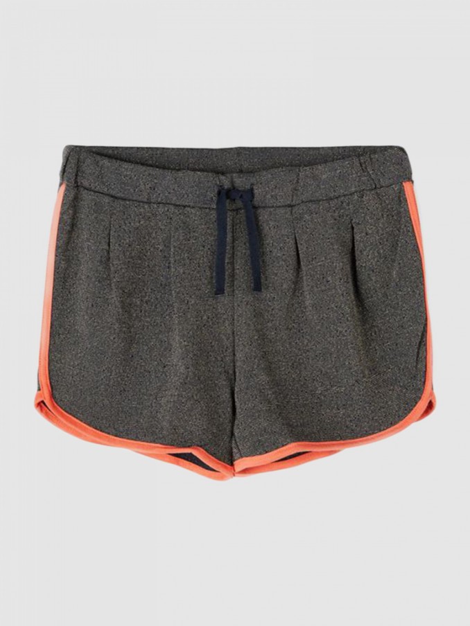 Shorts Girl Name It