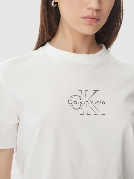 T-Shirt Calvin Klein Mulher Ss Classic Seasonal Monologo Tee