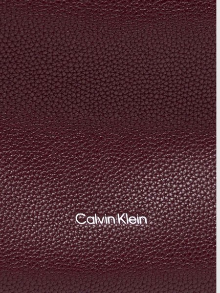 Mala Calvin Klein Mulher Webbing Strap Md Shoulder Bag
