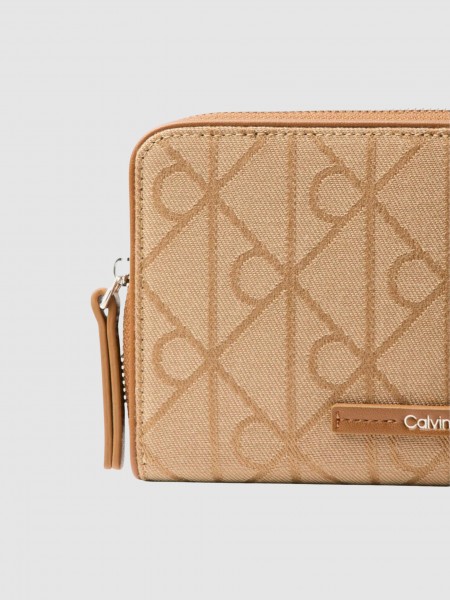 Carteira Calvin Klein Mulher Emblem Aop Jcqrd Passport Wallet Carteira Calvin Klein Mulher Emblem Aop Jcqrd Passport Wallet