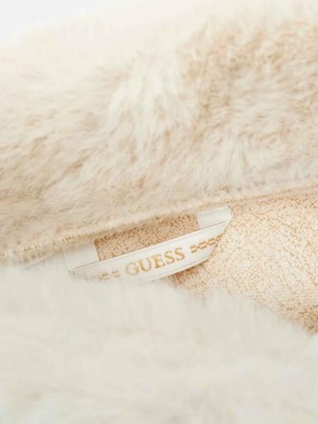 Hat Girl Cream Guess