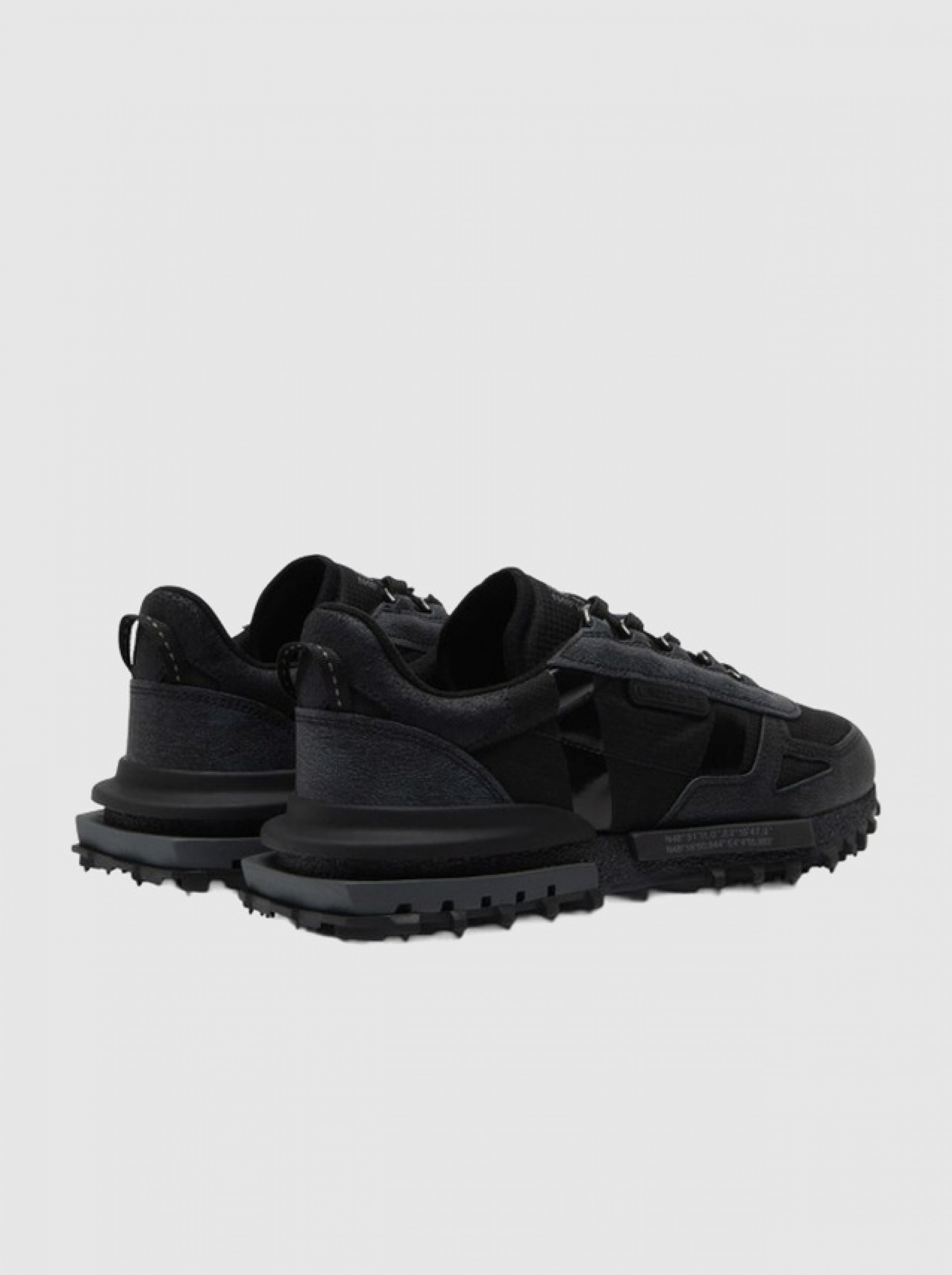 Sneakers Man Black Lacoste