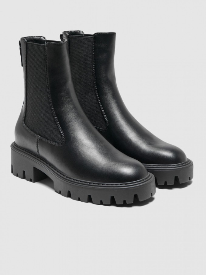 Boots Woman Only