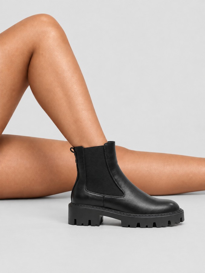 Boots Woman Only
