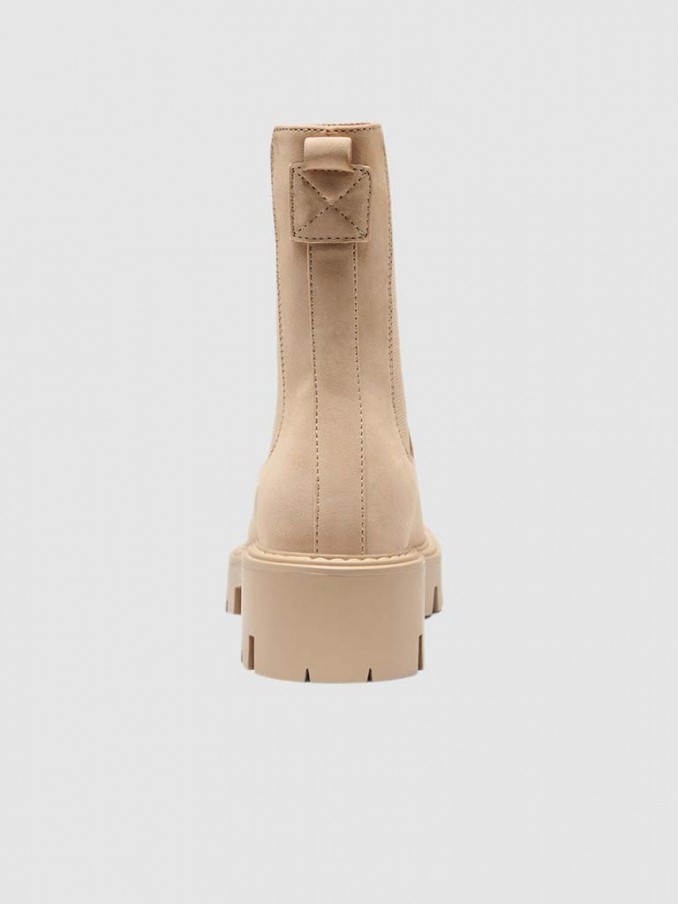 Boots Woman Only