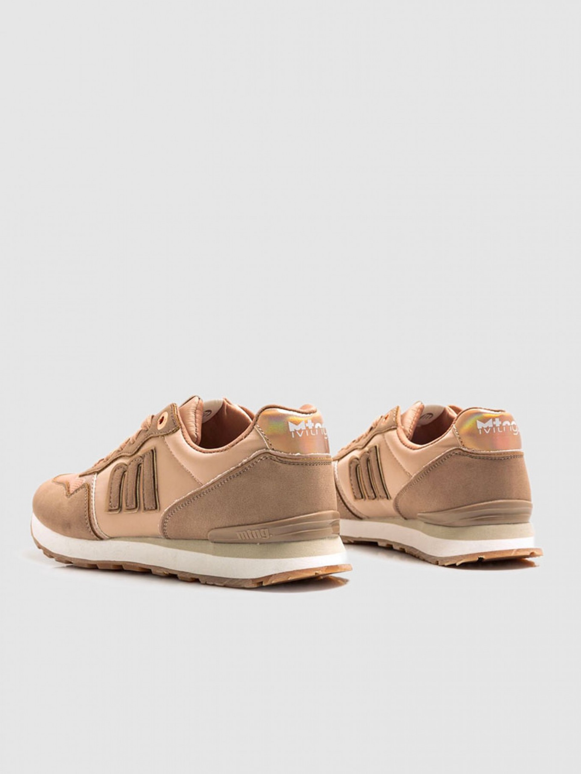 Sneakers Woman Mtng