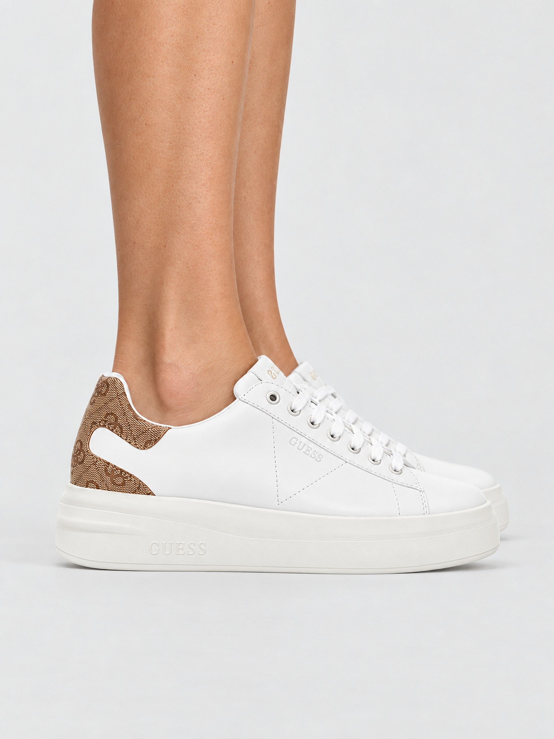 Tenis Mujer Guess