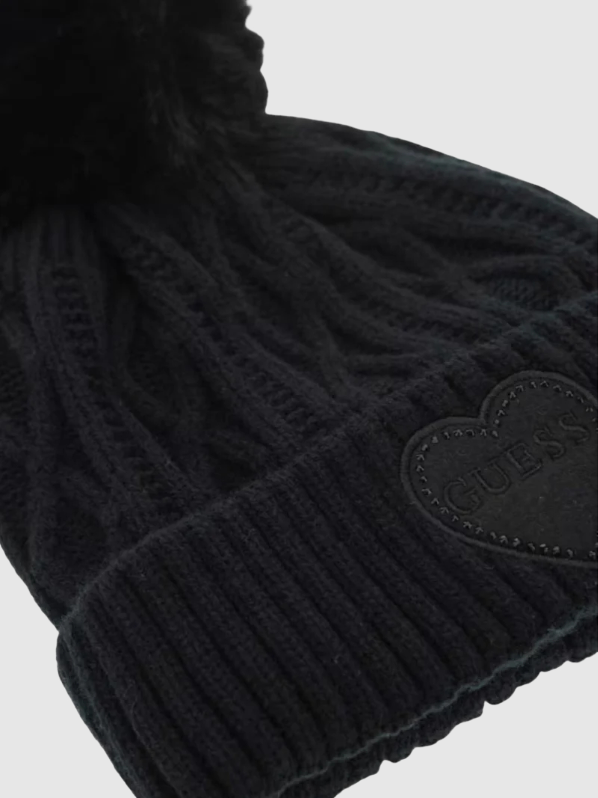 Beanie Girl Black Guess